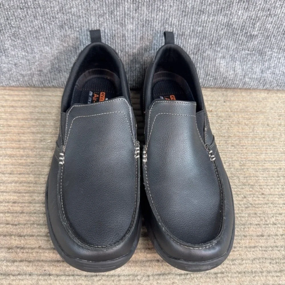 Skechers relaxed fit